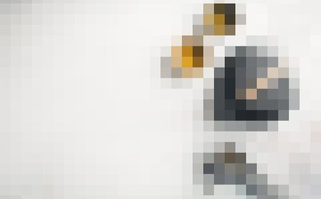 20 Makeup Products to Complement Your New Wardrobe