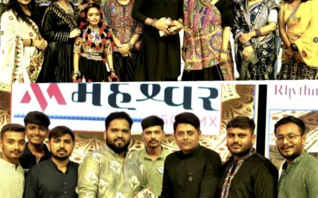 Hunter Hunted Hearts - Neel Siwal At Ahmedabad's Rang Sheri Garba